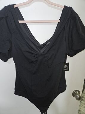Express Black V-Neck Puff Sleeve Bodysuit